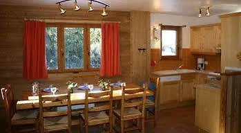 Chalet Madame Les De