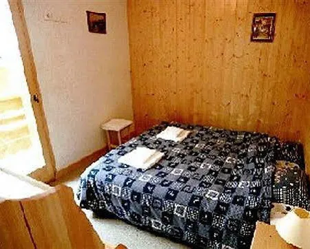 Chalet Madame Les De